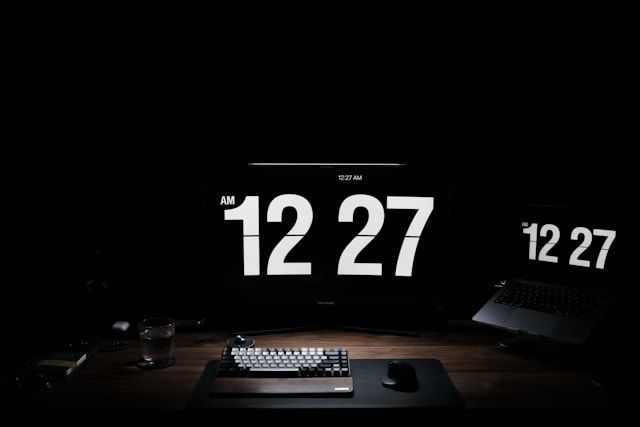 Odoo CMS- Sample image floating