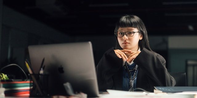 Odoo CMS- Sample image floating